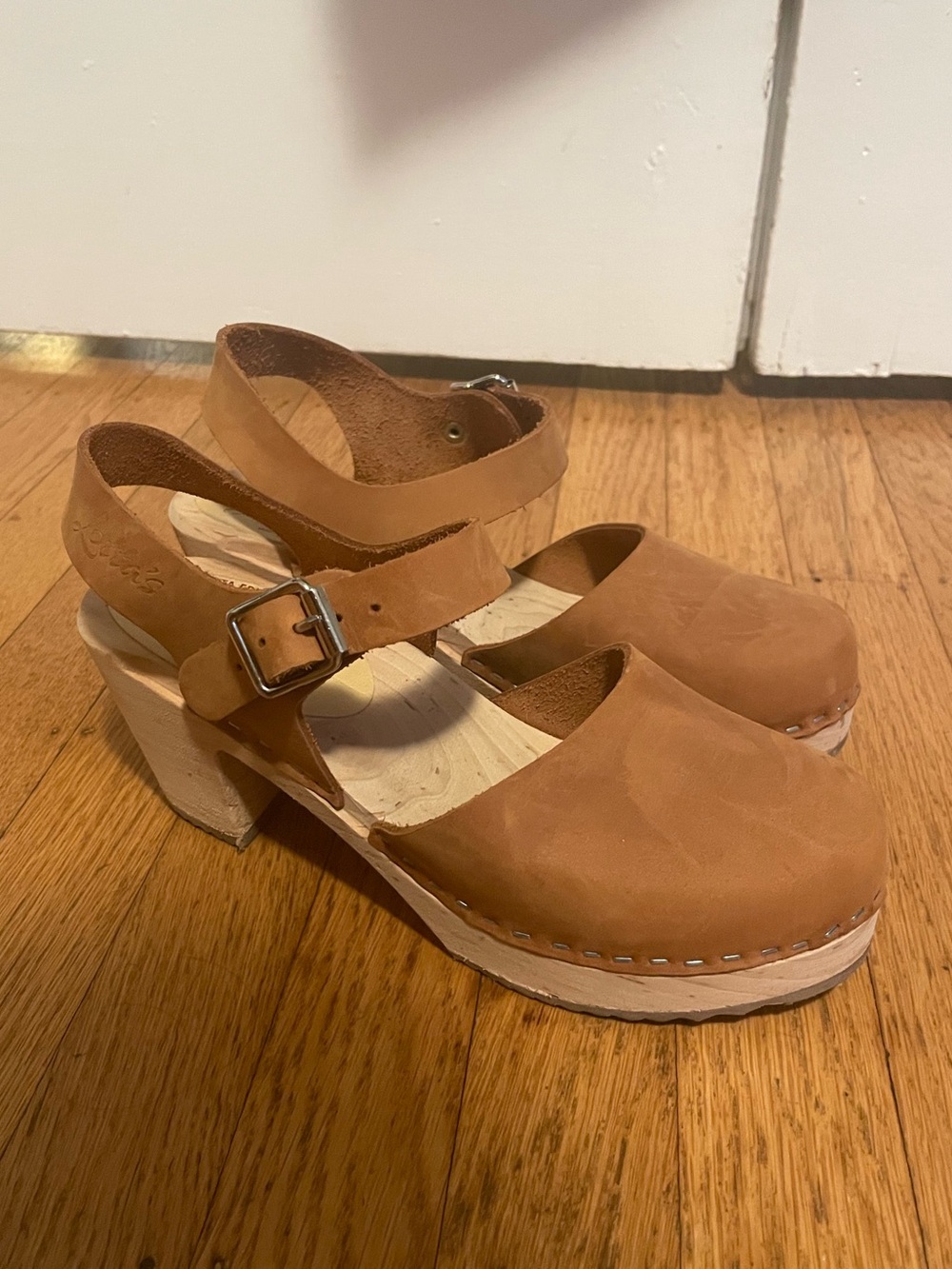 Lotta’s Tan Leather Clog Sandals with Ankle Strap